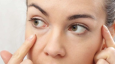 massage des paupieres apres une blepharoplastie